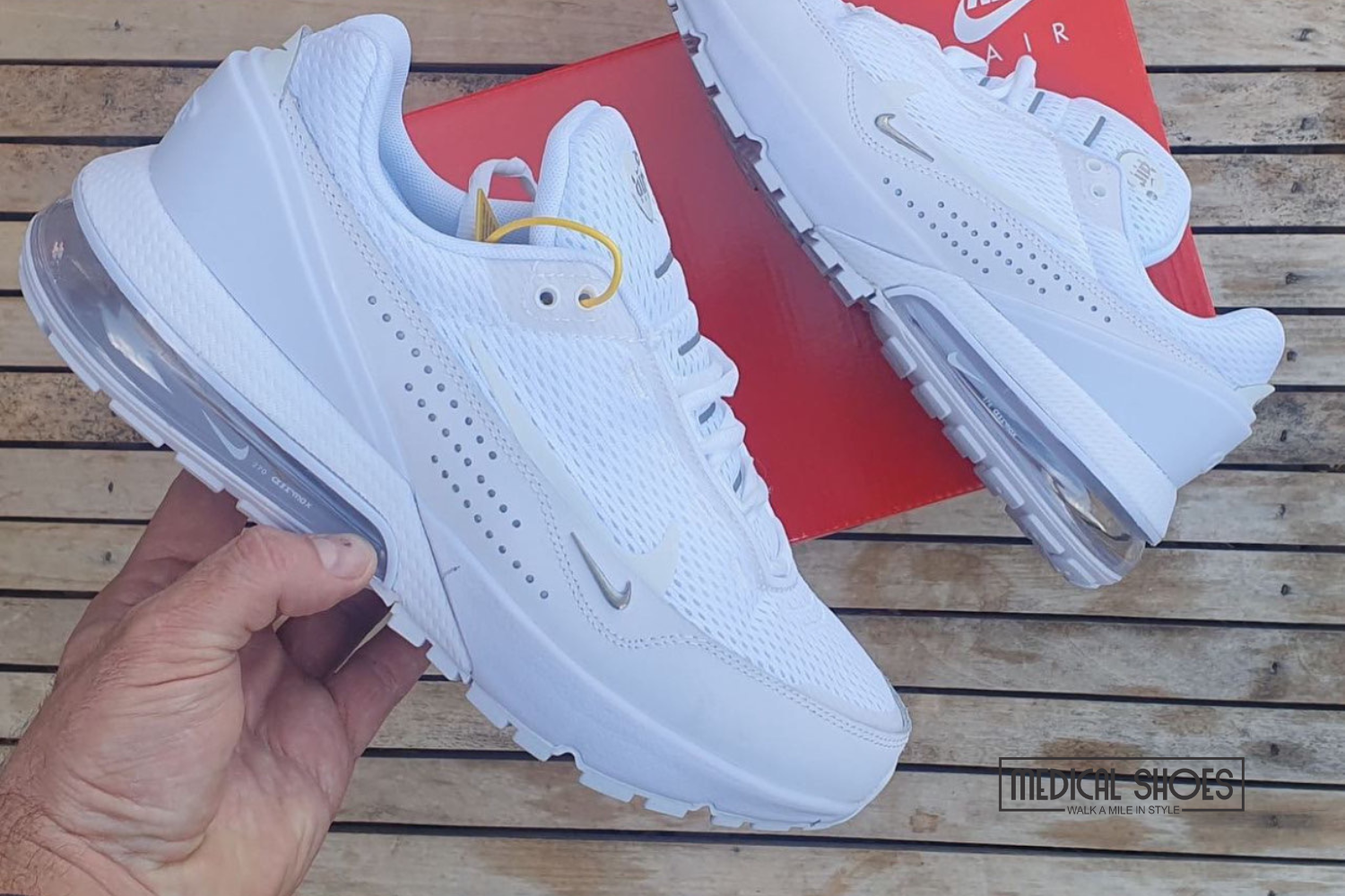 Nike Air Max 270 React Plus